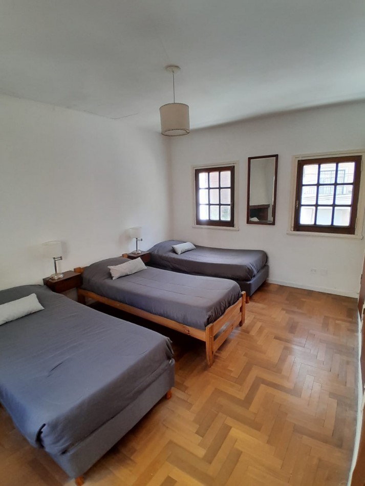 CASA EN ALQUILER USO COMERCIAL O PROFESIONAL ZONA PLAYA GRANDE