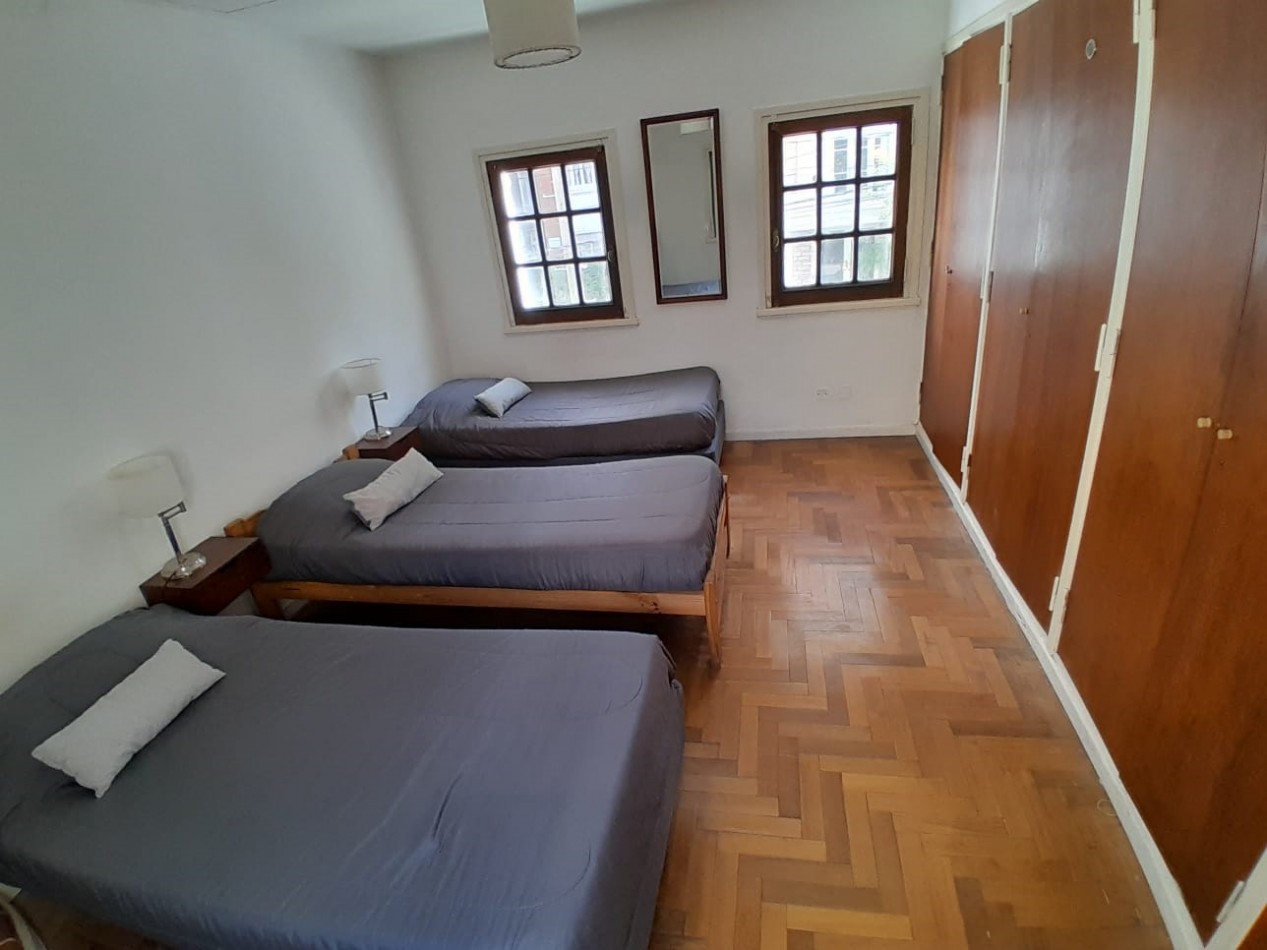 CASA EN ALQUILER USO COMERCIAL O PROFESIONAL ZONA PLAYA GRANDE