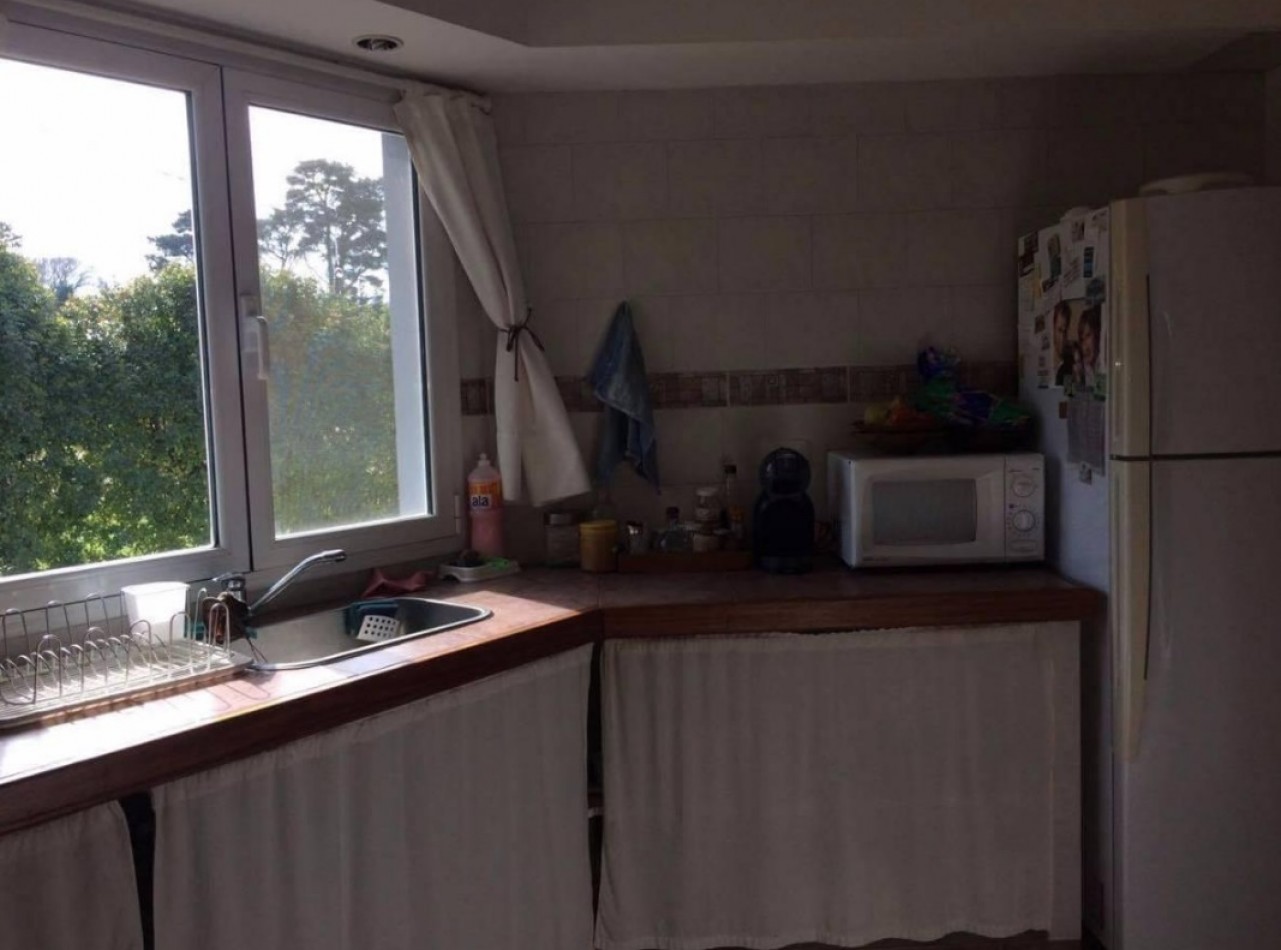 CHALET CON PARQUE EN SIERRA DE LOS PADRES