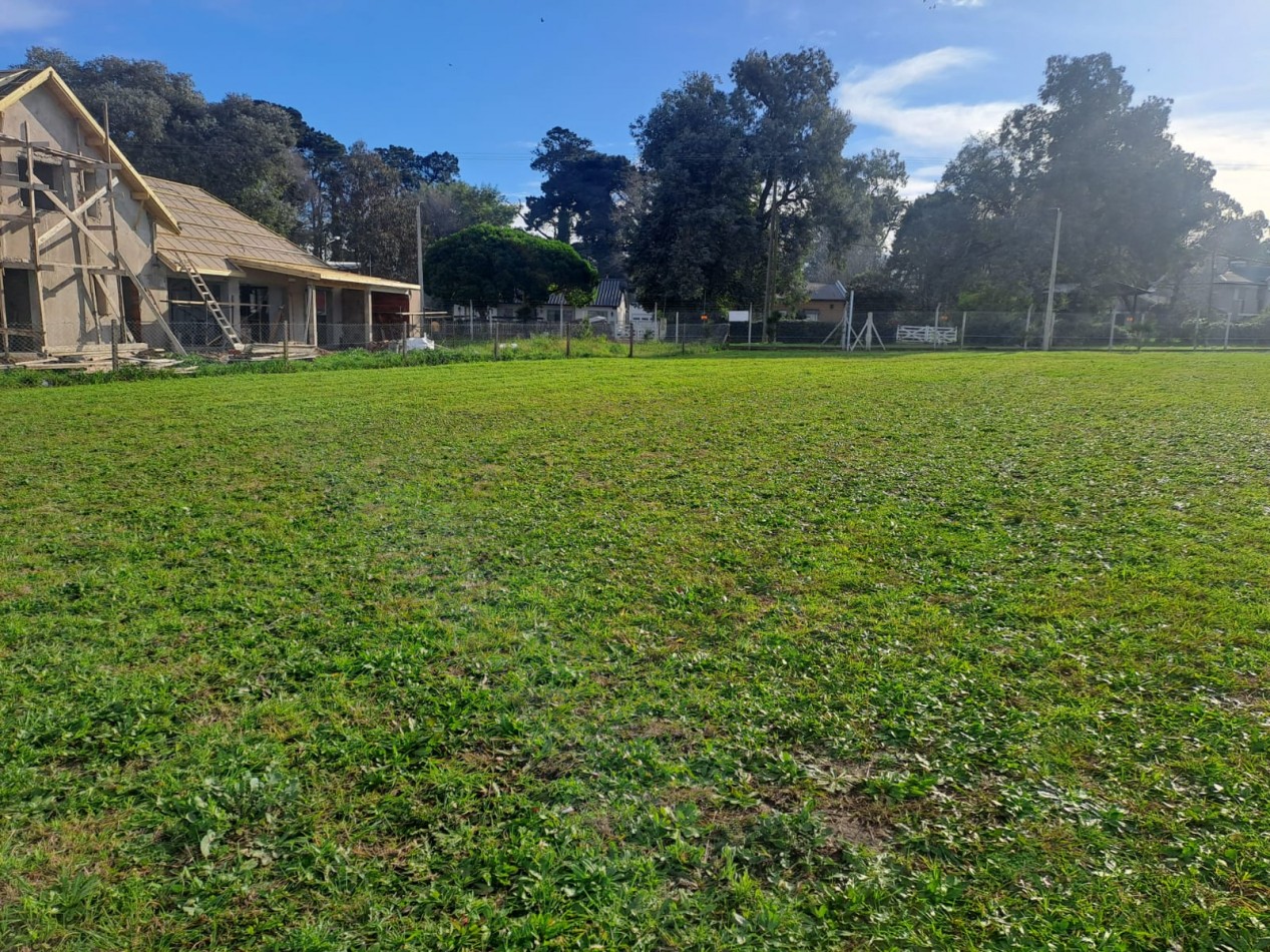 LOTE EN ARENAS CHICO