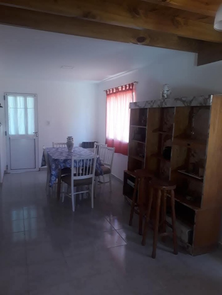 CHALET 2 AMB. EN SIERRA DE LOS PADRES