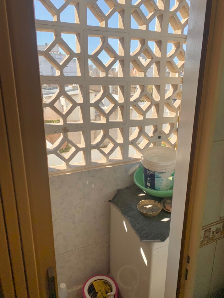 Departamento 2 ambientes con balcon