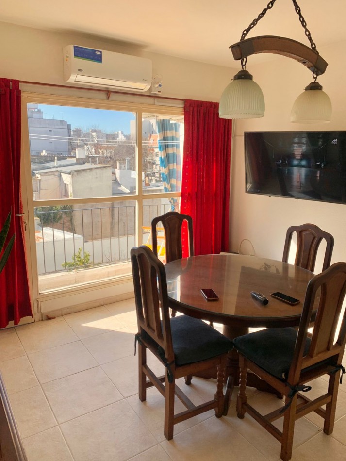 Departamento 2 ambientes con balcon