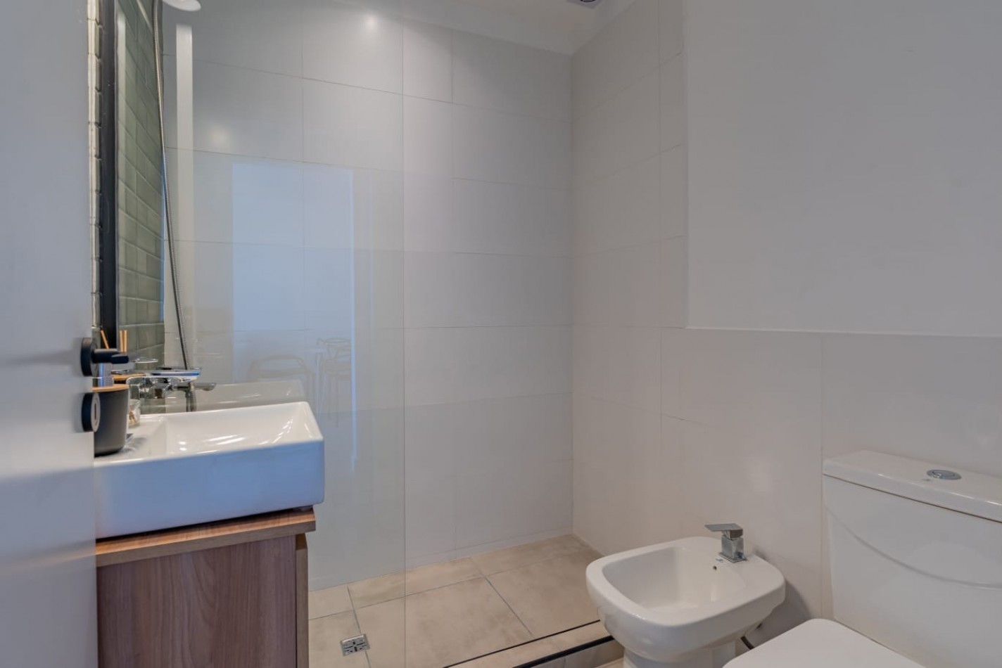 PH 2 AMB A LA CALLE CON PARRILA