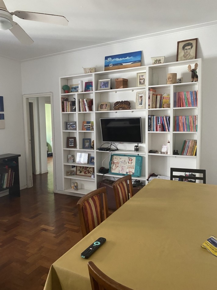 DEPARTAMENTO 4 AMB. A LA CALLE