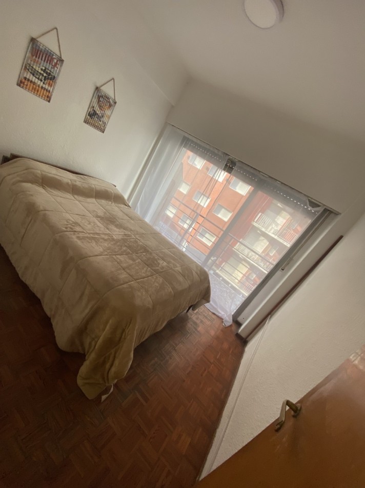 DEPARTAMENTO 2 AMB. A LA CALLE CON BALCON