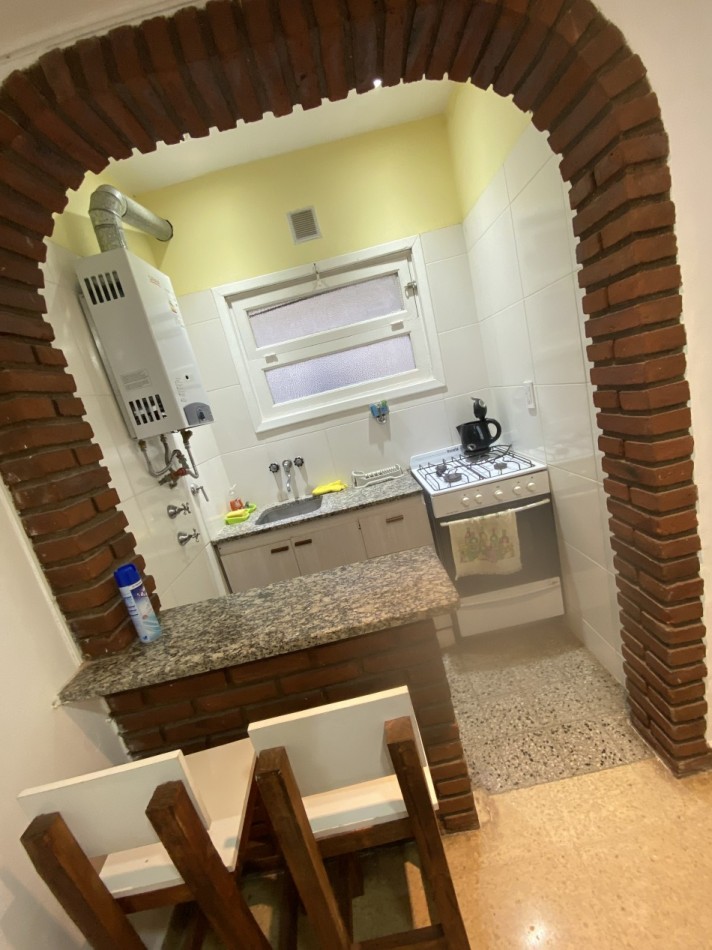 DEPARTAMENTO DE UN AMB DIVIDIDO