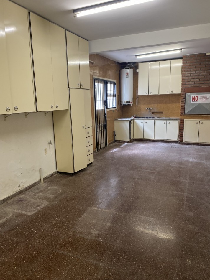 ALQUILER COMERCIAL CASA