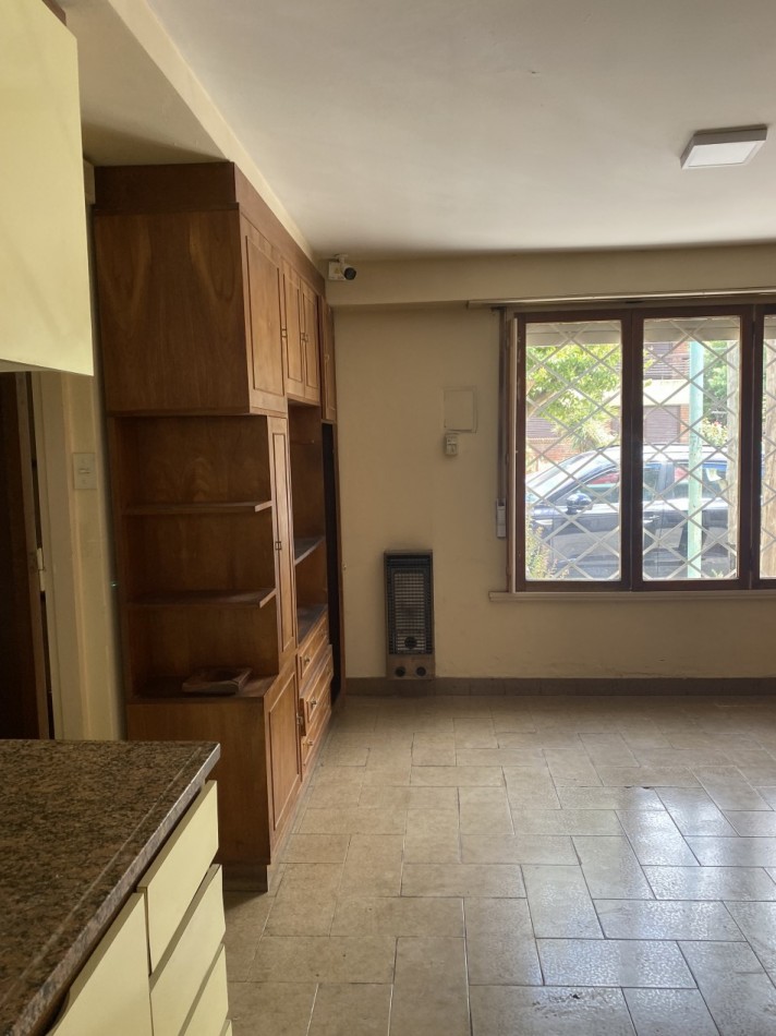 ALQUILER COMERCIAL CASA