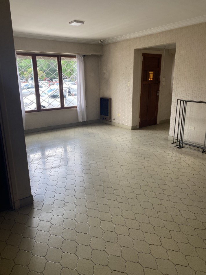 ALQUILER COMERCIAL CASA