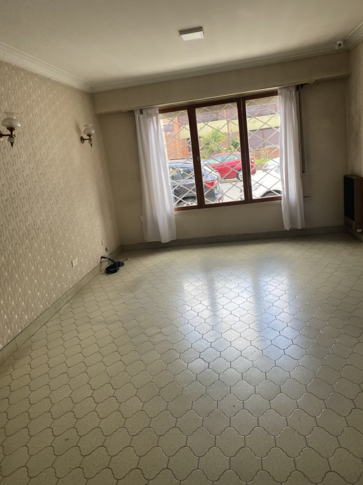 ALQUILER COMERCIAL CASA