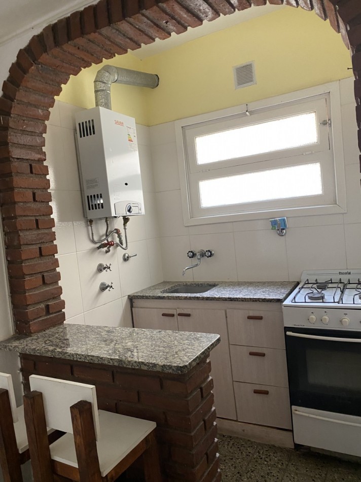 DEPARTAMENTO DE UN AMB DIVIDIDO