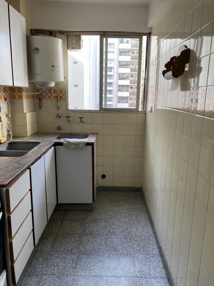 DEPARTAMENTO DOS AMB CON BALCON SALIENTE