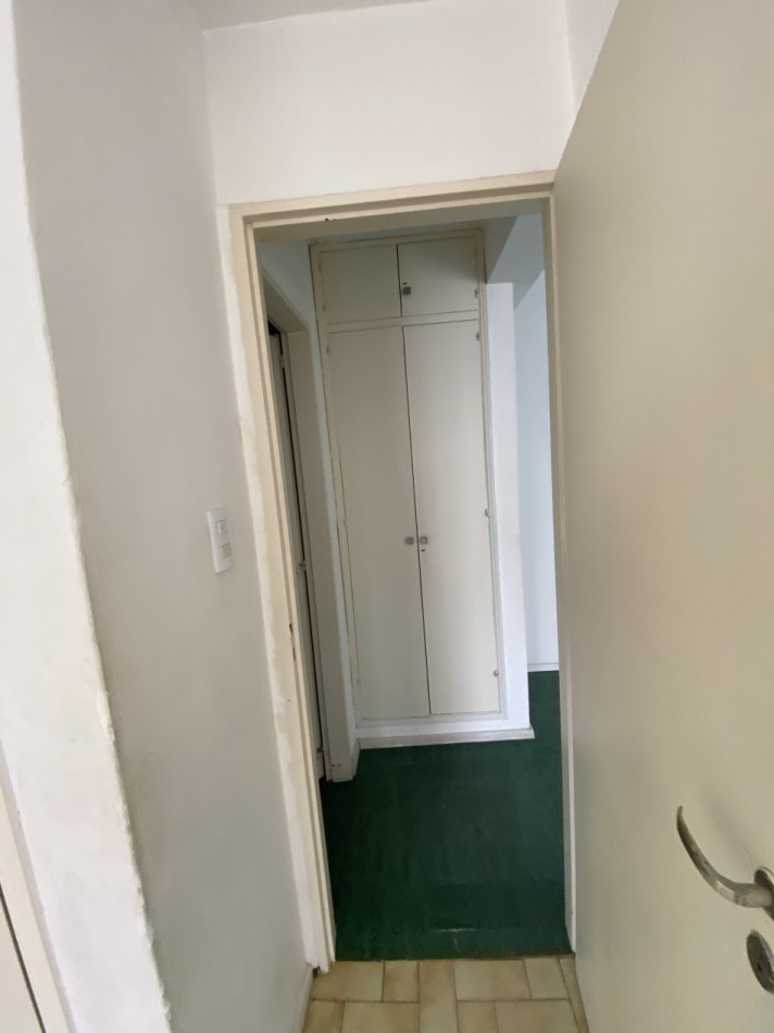 DEPARTAMENTO DOS AMB CON BALCON SALIENTE
