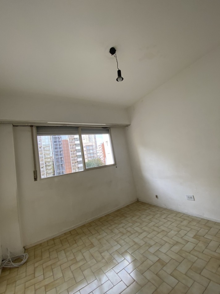 DEPARTAMENTO DOS AMB CON BALCON SALIENTE
