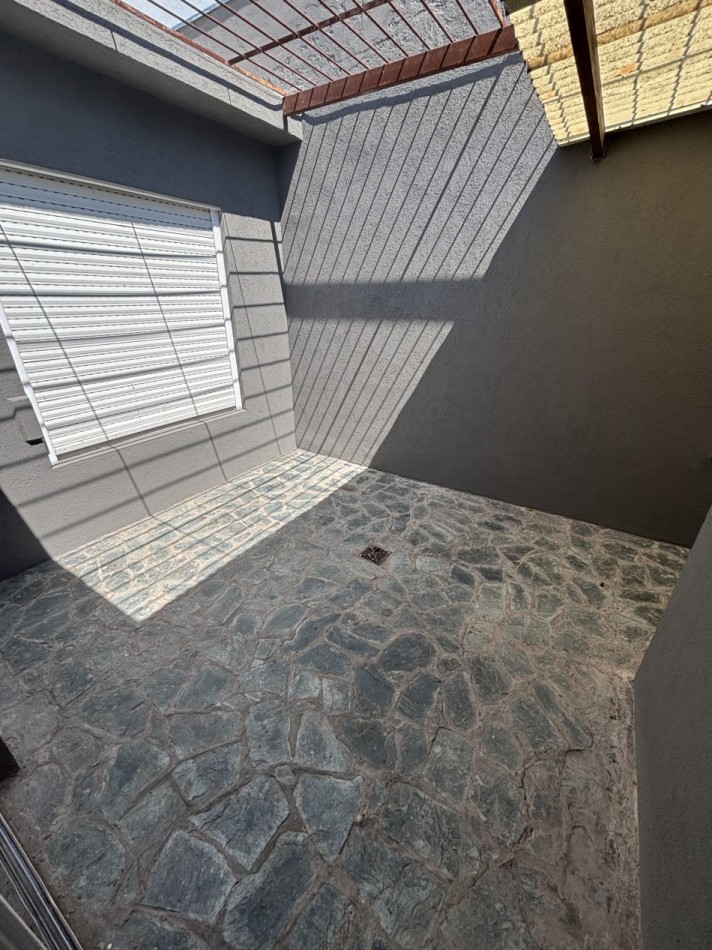 ALQUILER PH 3 ambientes CHAUVIN