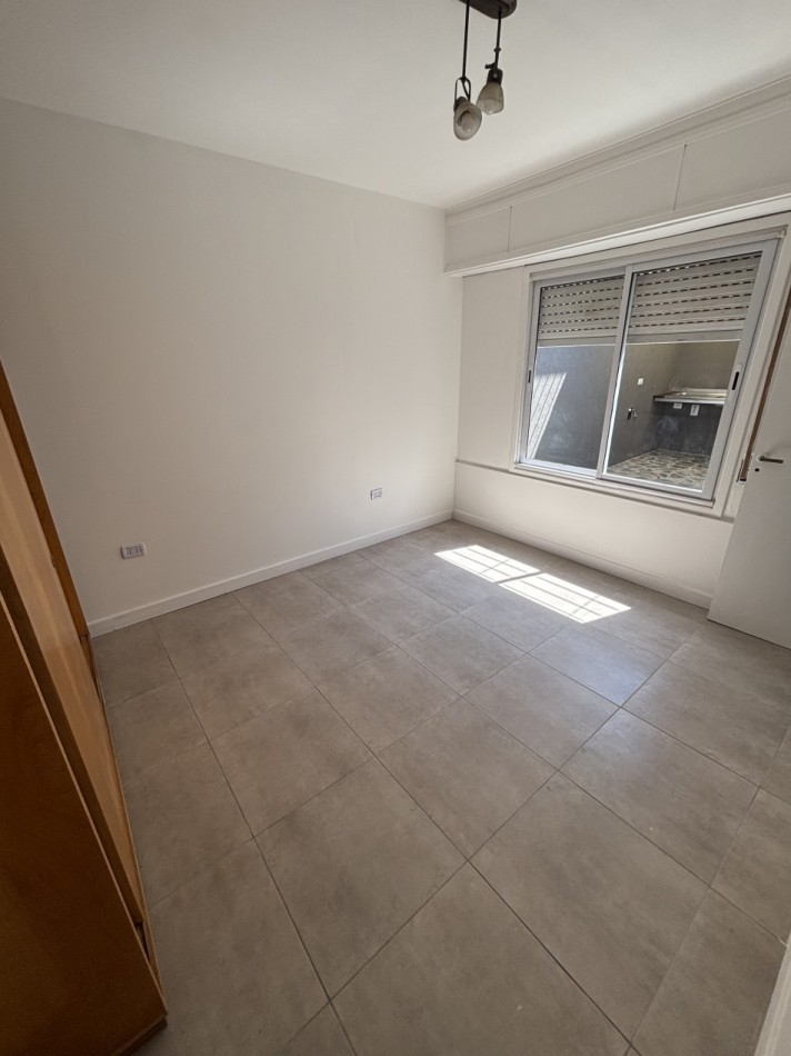 ALQUILER PH 3 ambientes CHAUVIN