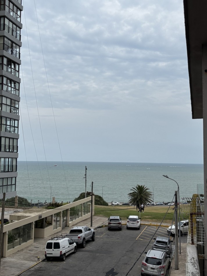 Alquiler Depto 3 ambientes PLAYA GRANDE