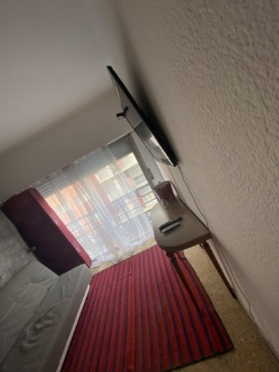 DEPARTAMENTO 2 AMB. A LA CALLE CON BALCON