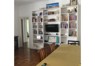 DEPARTAMENTO 4 AMB. A LA CALLE 